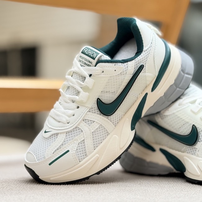 کتونی بزرگسال طرح نایک v2k از MA shoes کد 50526032