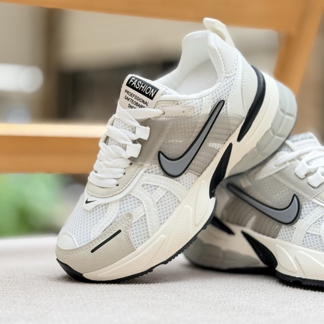 کتونی بزرگسال طرح نایک v2k از MA shoes کد 50526033